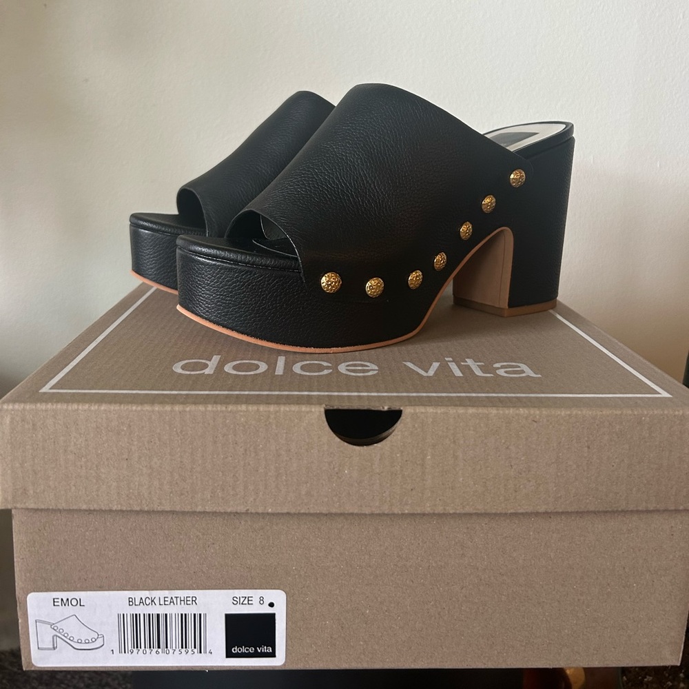 Dolce Vita Emol Black Leather heel